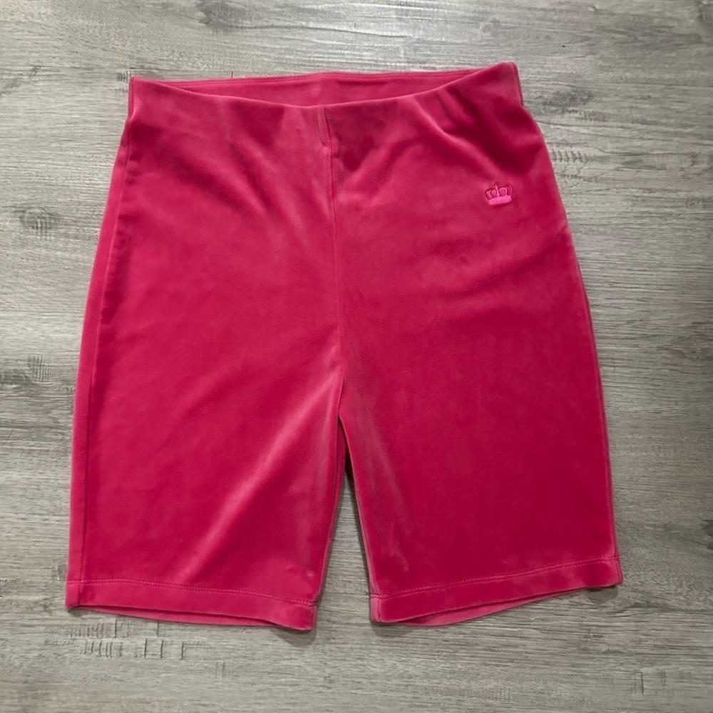 Juicy Couture Women's Pink Velour Shorts Sz M